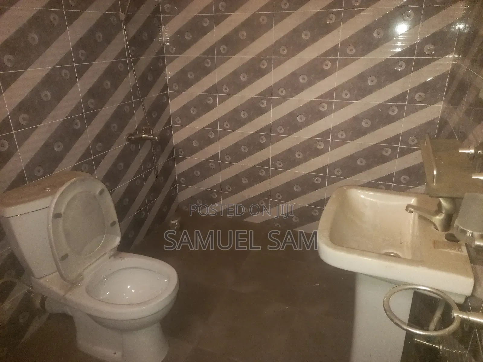 3bdrm House in Tema Community 6 for rent