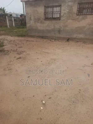 3bdrm House in Sakumono, Tema Metropolitan for sale