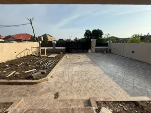 3bdrm House in Sonitra Ablekuma for sale