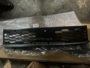 Mitsubishi Outlander 2023-25 Front Grill