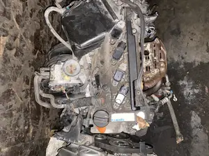Toyota Vitz Complete With Gearbox