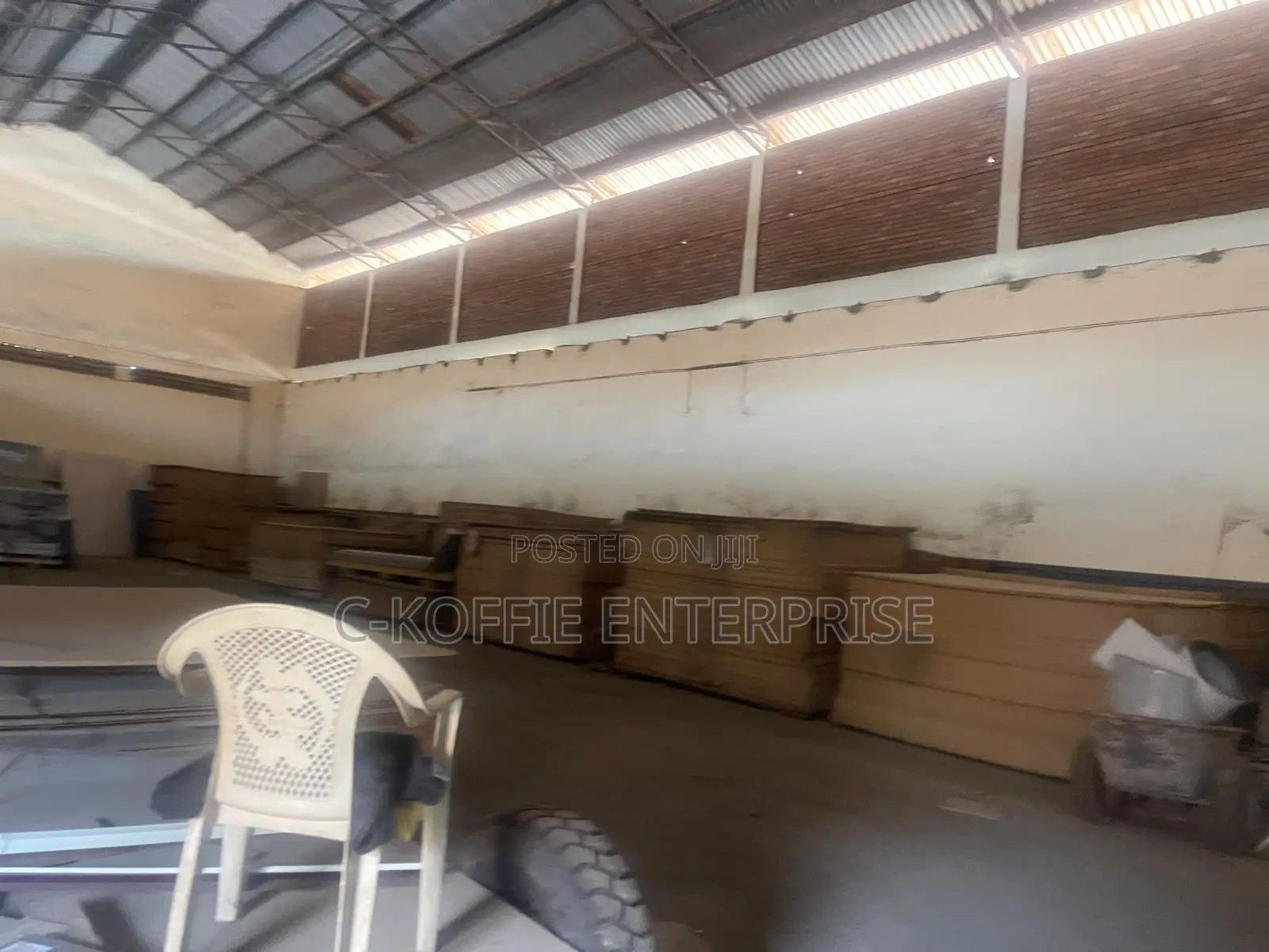 1100 SQM Warehouse at Spintex for Rent