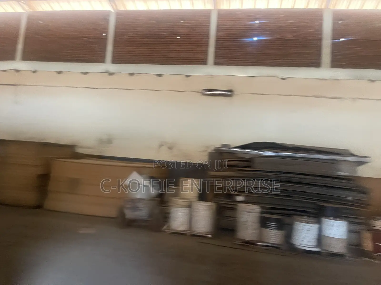 1100 SQM Warehouse at Spintex for Rent