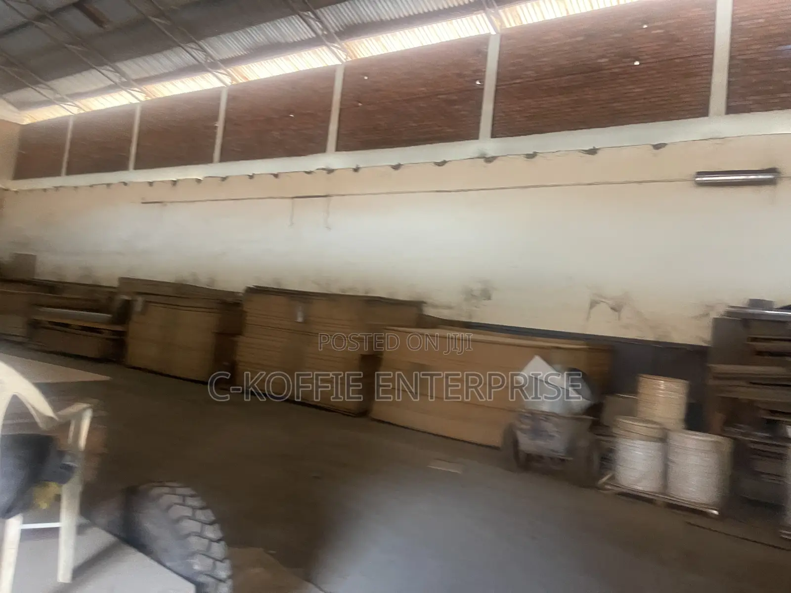 1100 SQM Warehouse at Spintex for Rent