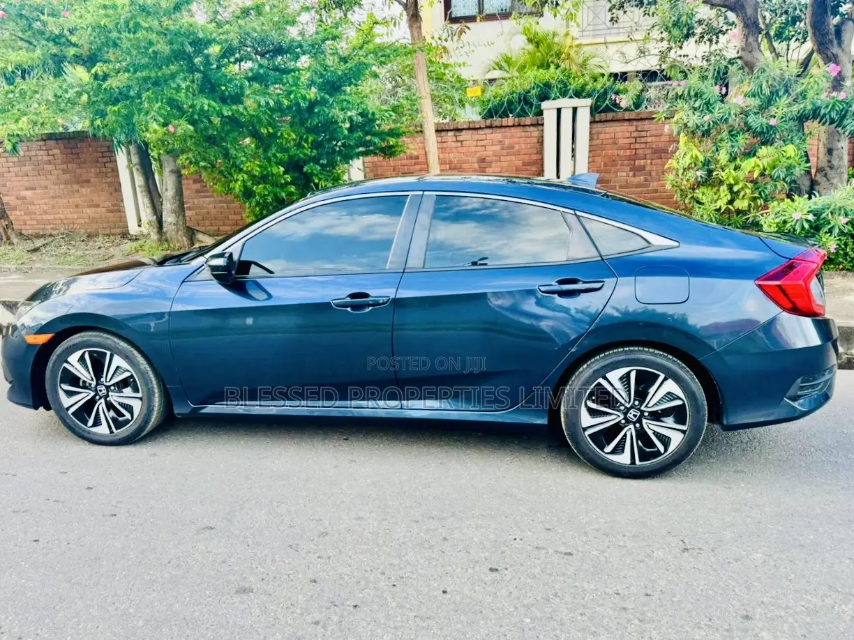 Honda Civic EX-T Sedan 2018 Blue