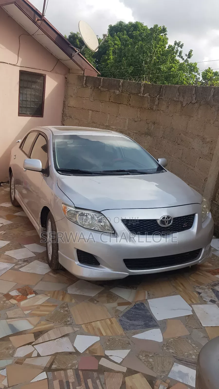 Toyota Corolla 2010 Silver