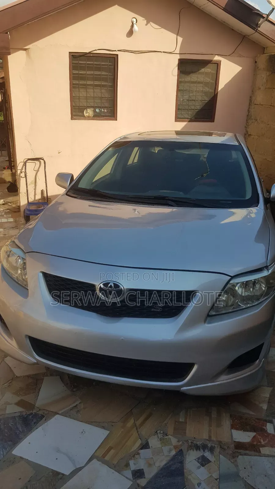 Toyota Corolla 2010 Silver
