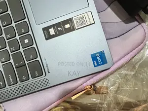 Laptop Lenovo 8GB Intel Core I3 HDD+SSD 256GB