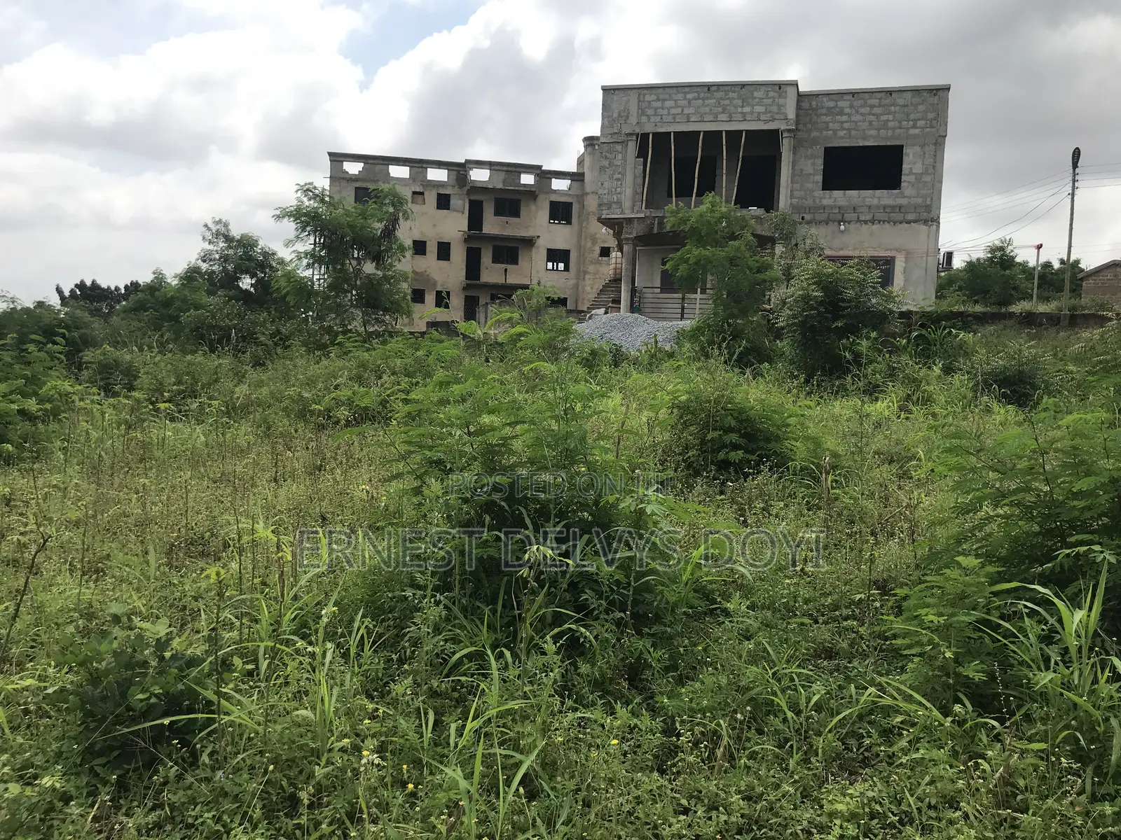 Titled and Gated Land for Sale at Boi