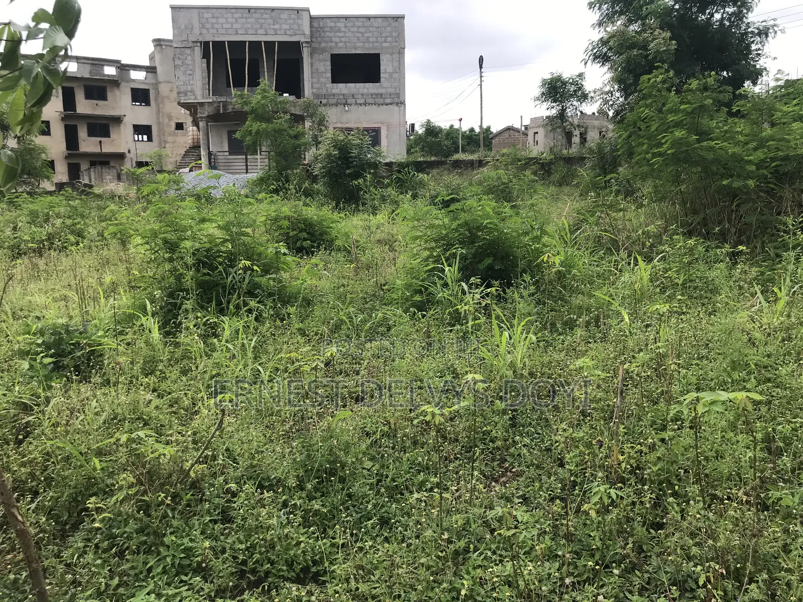 Titled and Gated Land for Sale at Boi