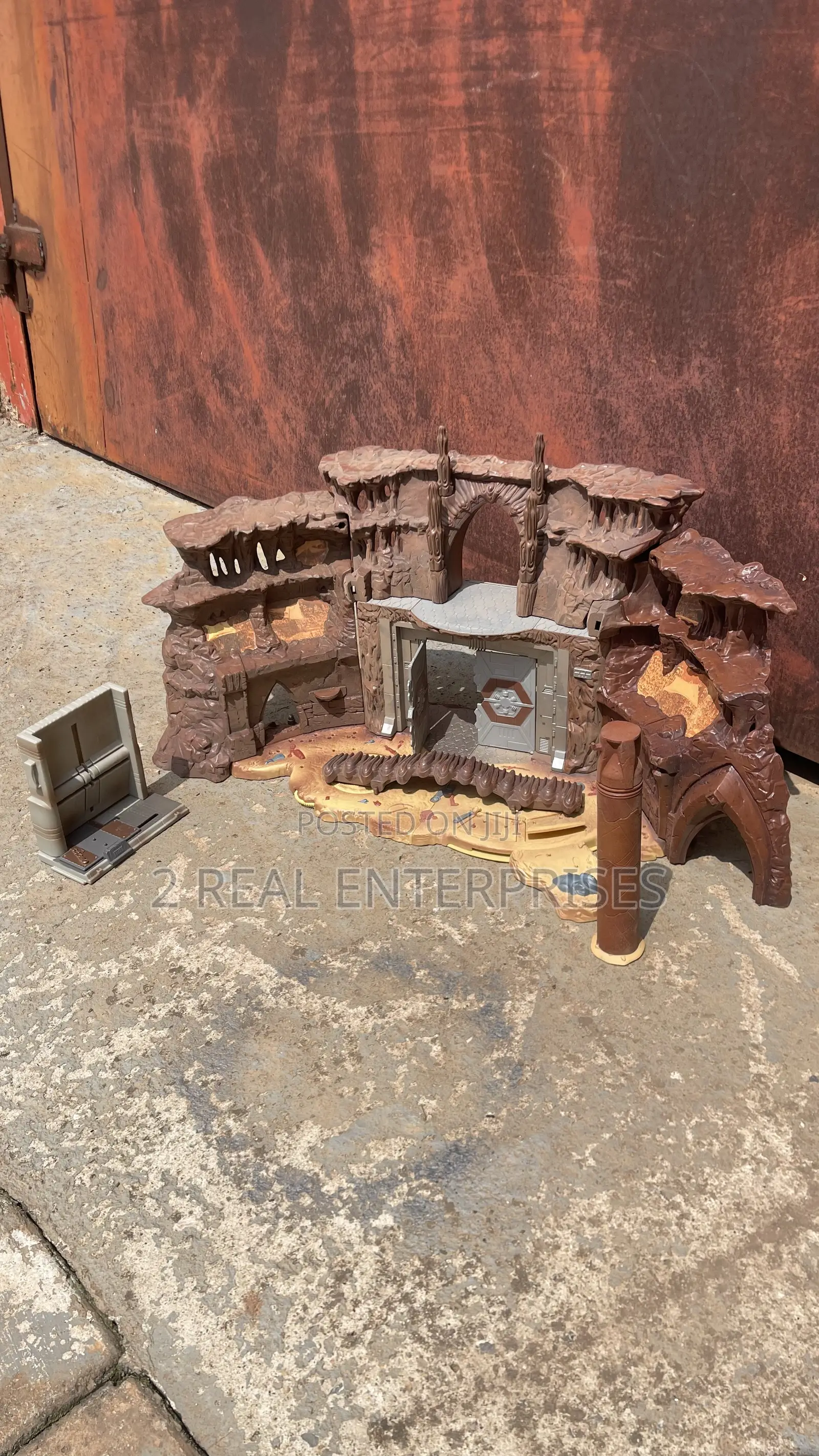 Star Wars Saga Geonosis Battle Arena Lego