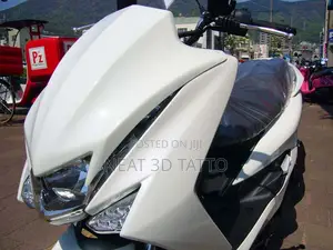 Yamaha Majesty 2022 White