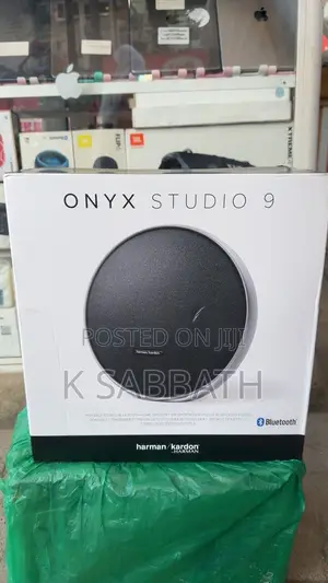 Onyx Studio 9