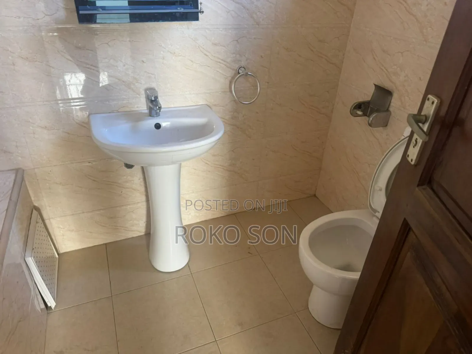 2bdrm Apartment in Dr Roko, Achimota for rent