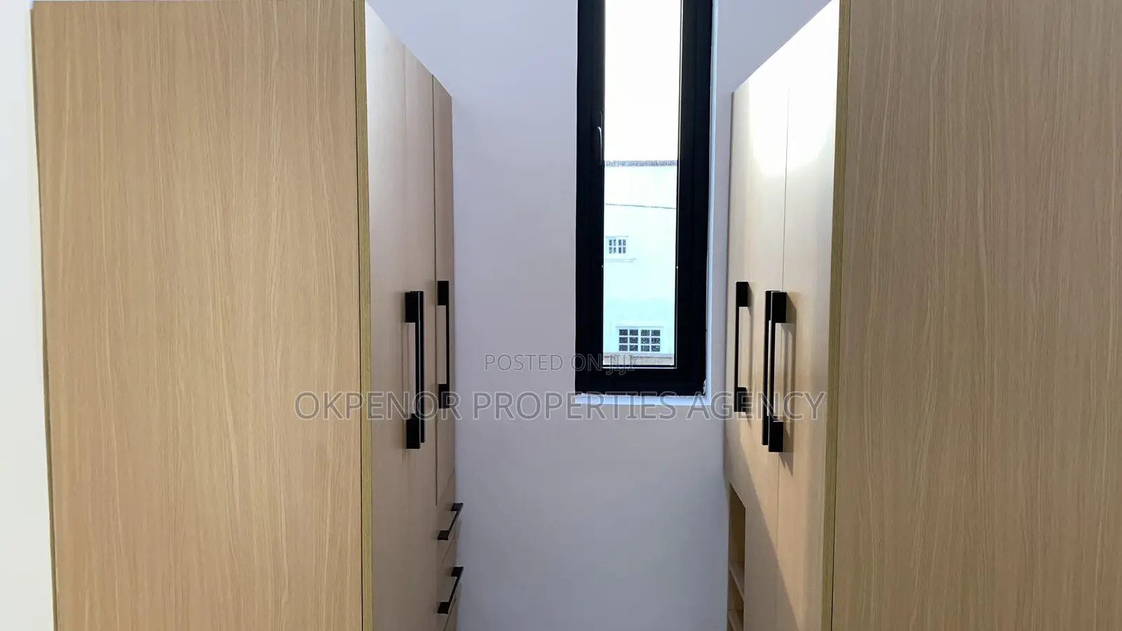 4bdrm House in Dawhenya, Tema Metropolitan for sale