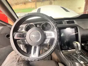 Ford Mustang GT Premium 2013 White
