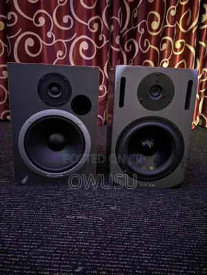 Tascam Event 8.5inh Studio Moniter