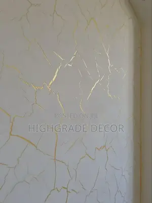 Painting Graffiato Pop Skimming Stucco