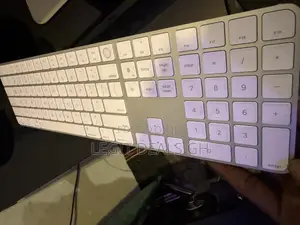 Apple Magic Keyboard 2