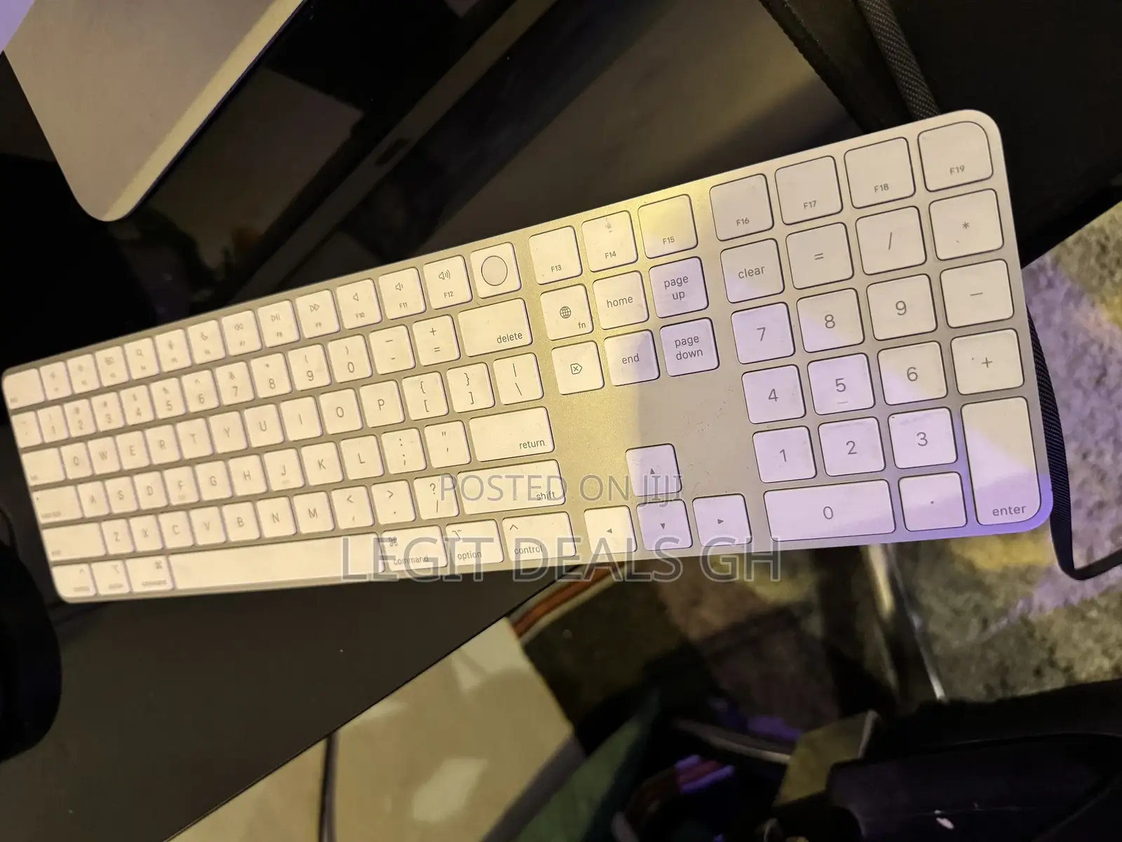 Apple Magic Keyboard 2