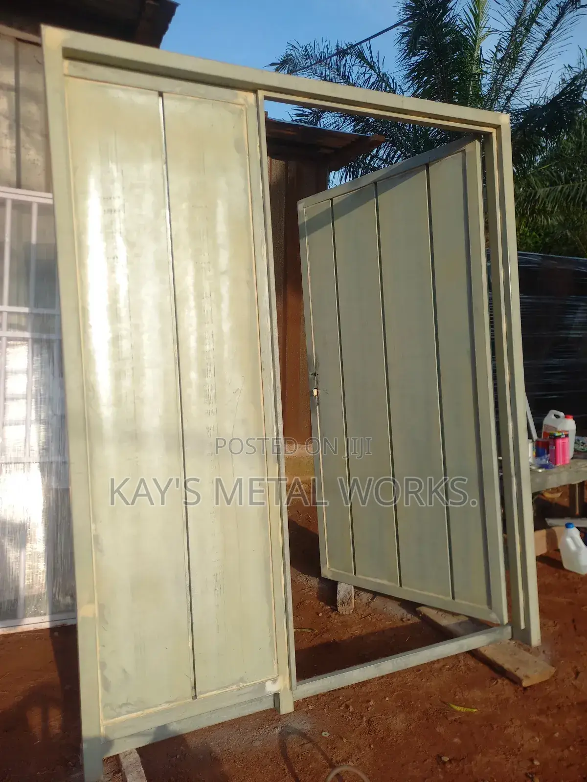 Modern Metal Gate With Wood-Look Finish | Custom Made