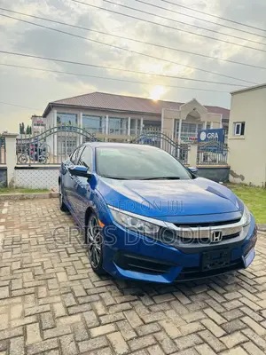 Honda Civic EX 4dr Sedan (2.0L 4cyl) 2017 Blue