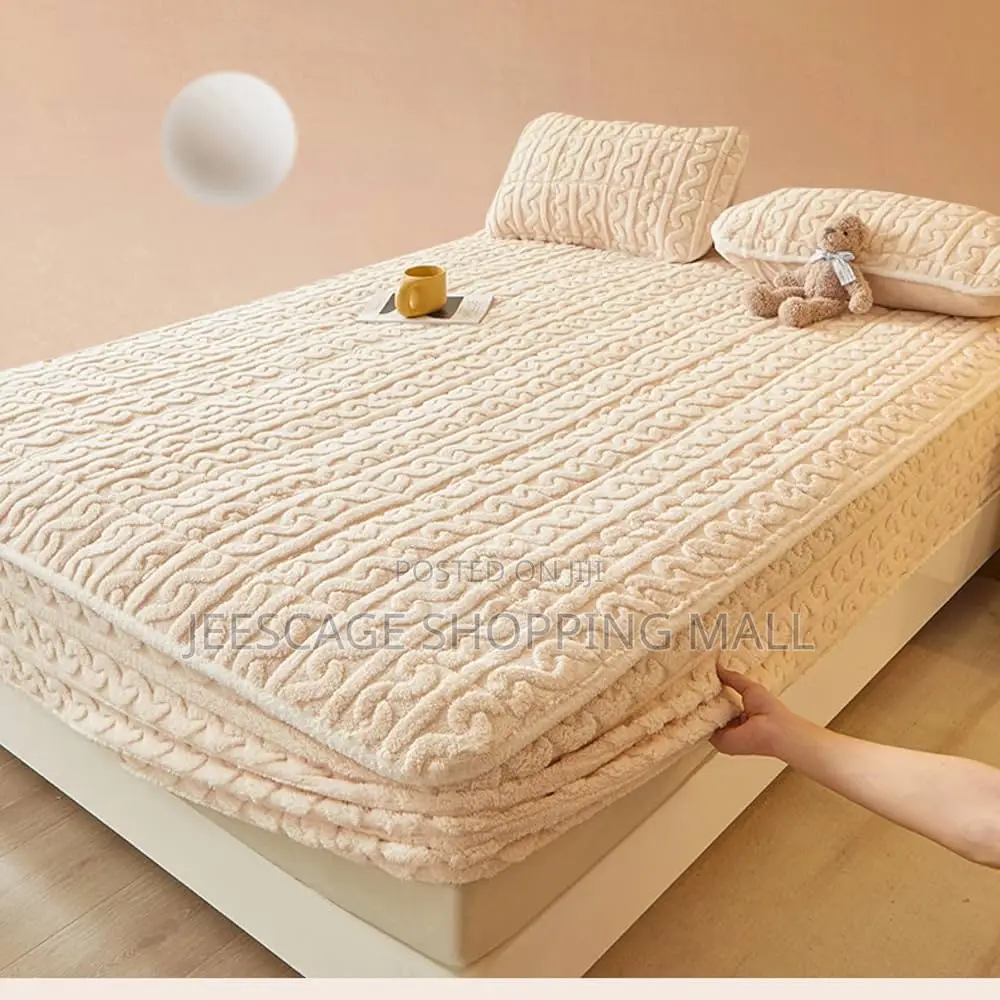 High Quality Fitted Comfortable Mattress Cover