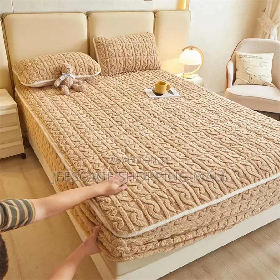 High Quality Fitted Comfortable Mattress Cover