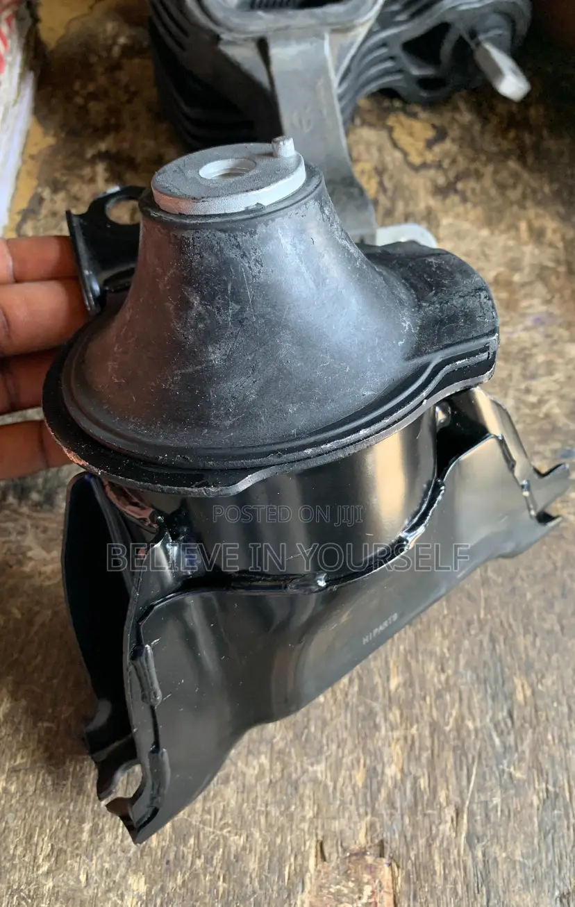 Honda CRV 2014,2015,2016 Engine Mount/Seat