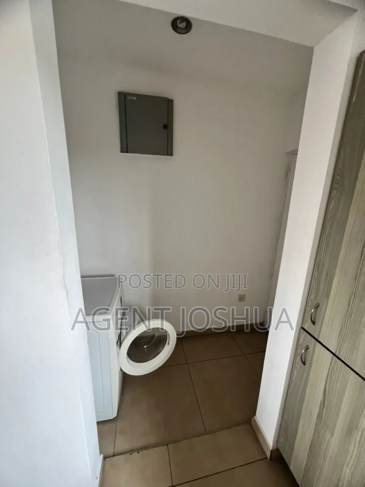 2bdrm Apartment in Shiashi East Legon for sale