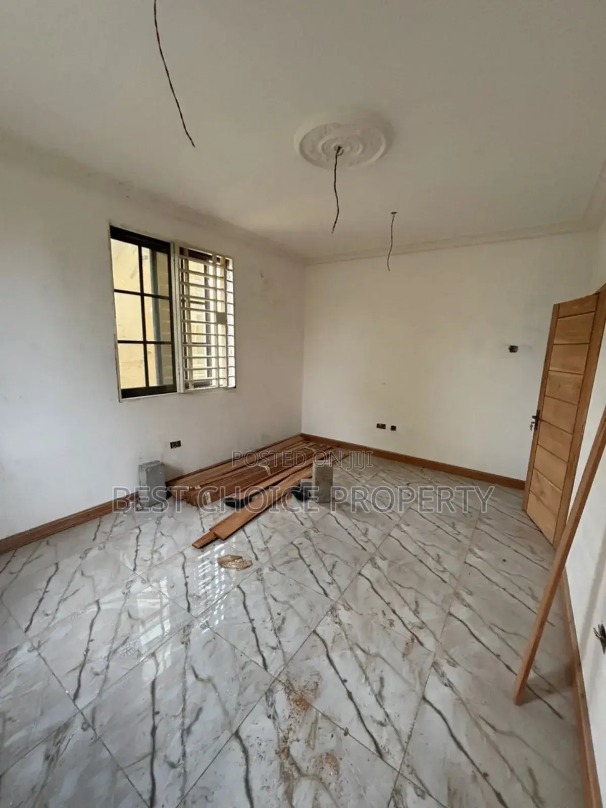 Ex Two Apartment for Rent