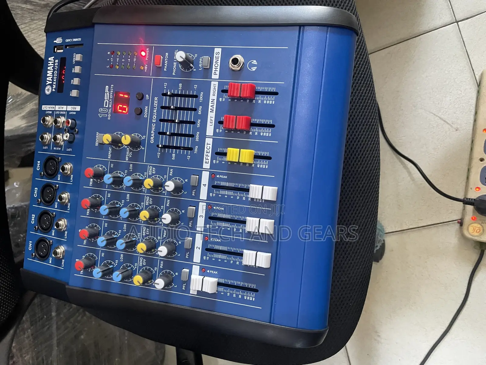 Yamaha Pmx402d 4 Channel Powered Mixer With Digital Effects