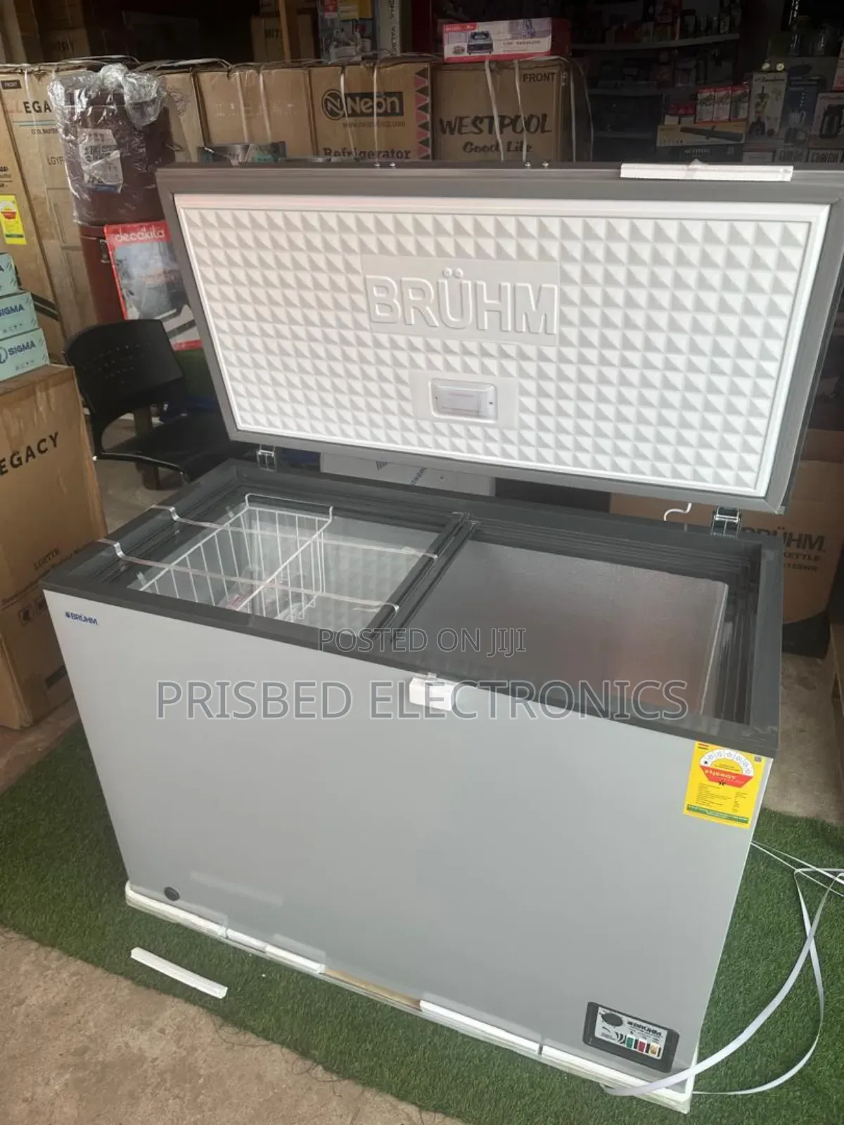 Bruhm Chest Freezer 250 Litres