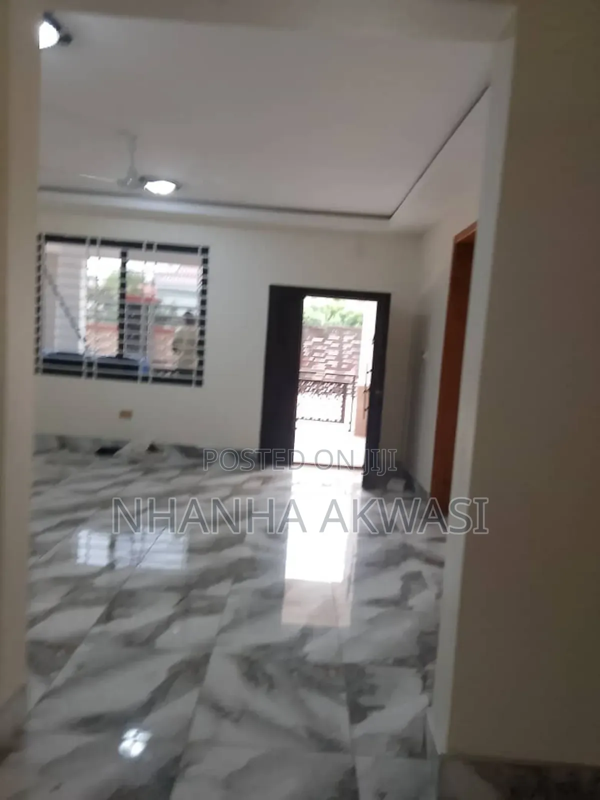 2bdrm Apartment in Lashibi Community 19, Sakumono for rent