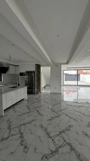 4bdrm Duplex in A&C Mall Area for sale