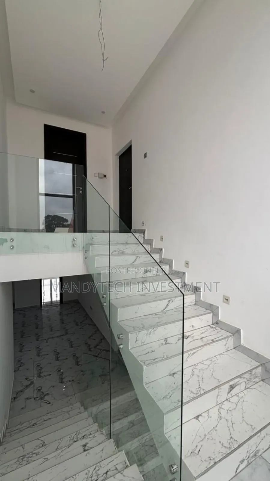 4bdrm Duplex in A&C Mall Area for sale
