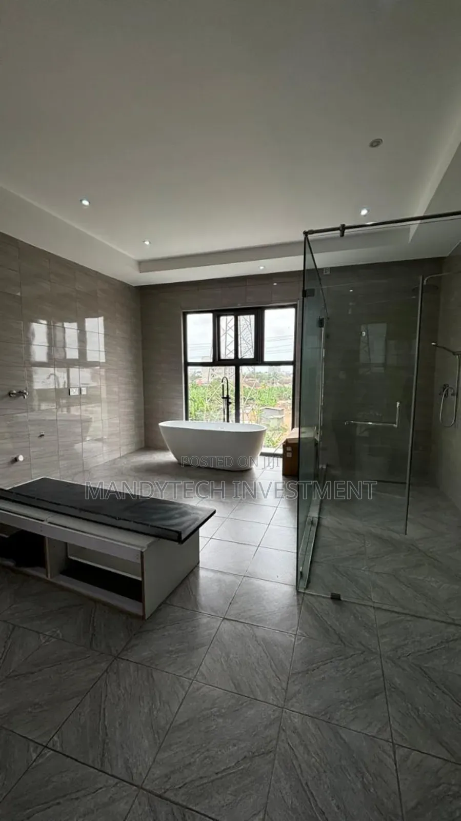 4bdrm Duplex in A&C Mall Area for sale