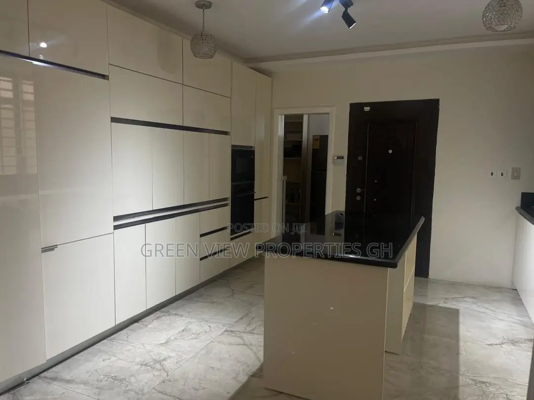 Furnished 3bdrm Duplex in Oyarifa for rent
