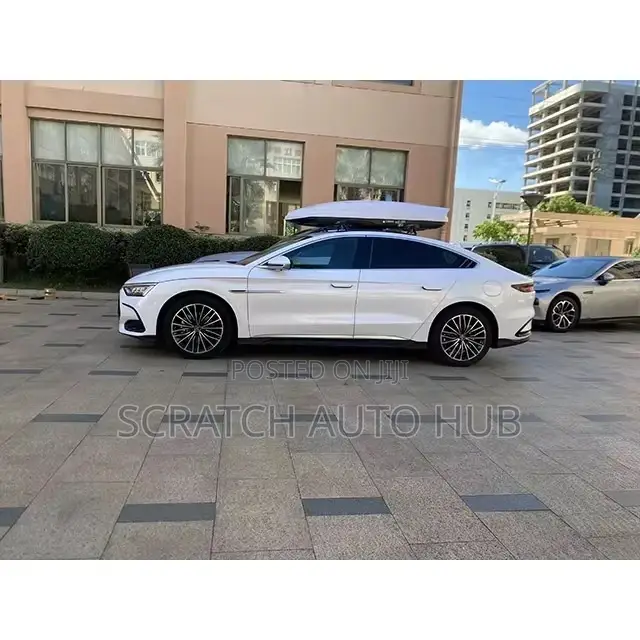 Universal Abs Rooftop Cargo Available