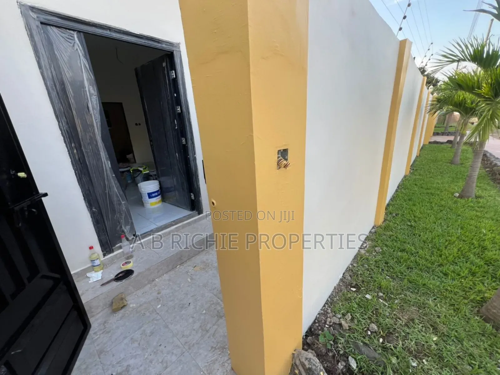 1bdrm House in Ab Richie Properties, East Legon for rent