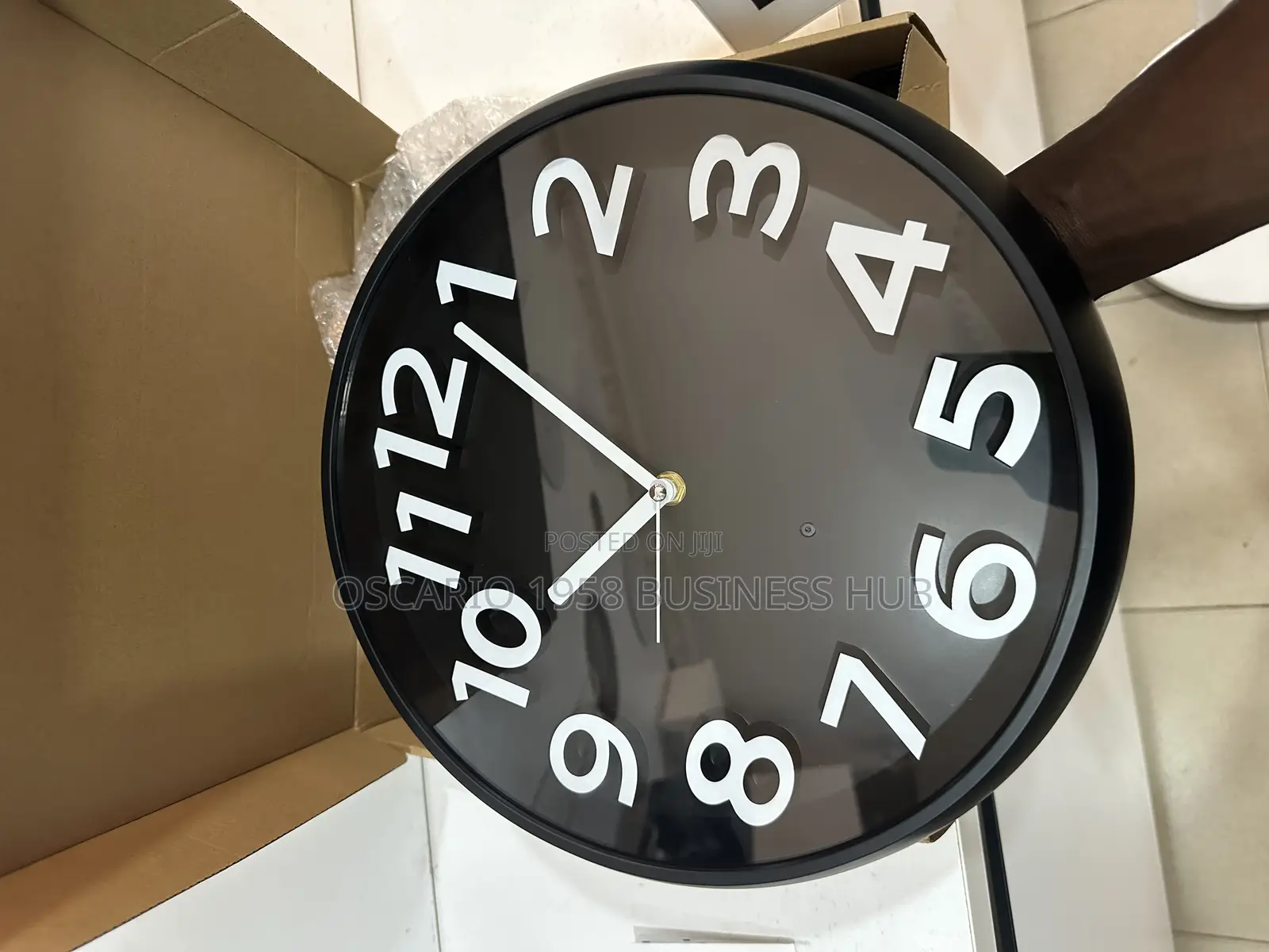 Analog Spy Clock Camera