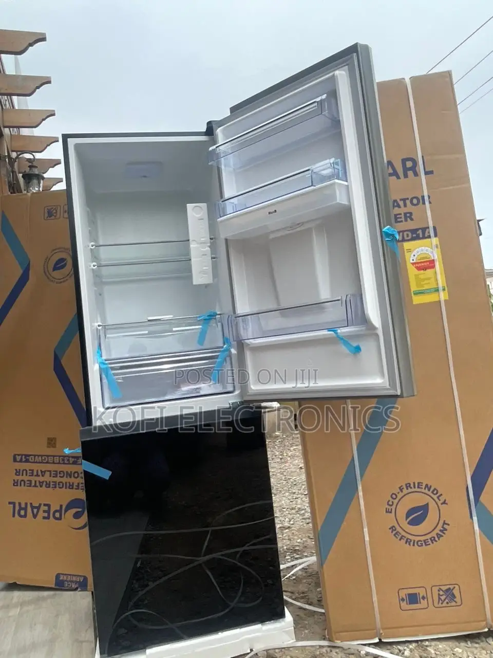 Pearl 309l Family-Sized Fridge-Freezer Combo