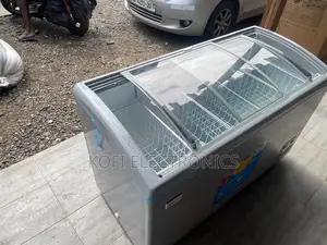 The Colossus's Delron Cradle: Large Display Chest Freezer