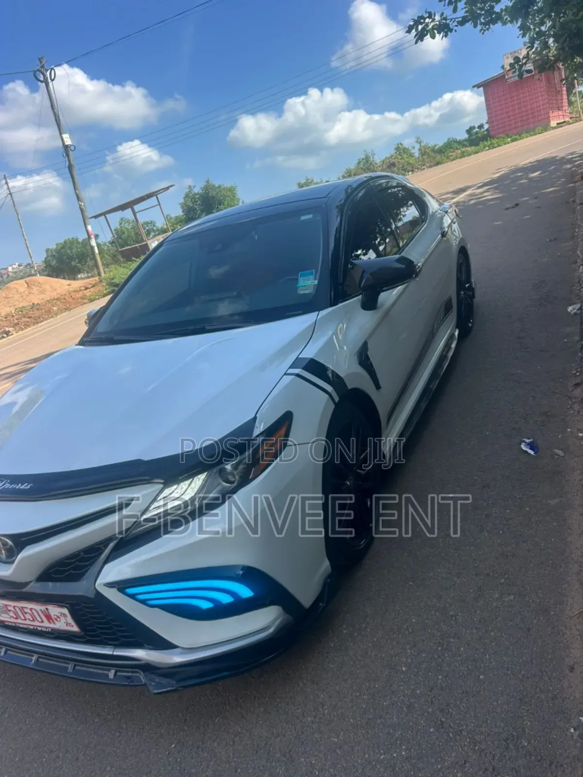 Toyota Camry XSE FWD 2020 White