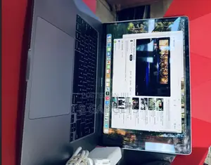 Laptop Apple MacBook Pro 2019 32GB Intel Core I9 SSD 512GB