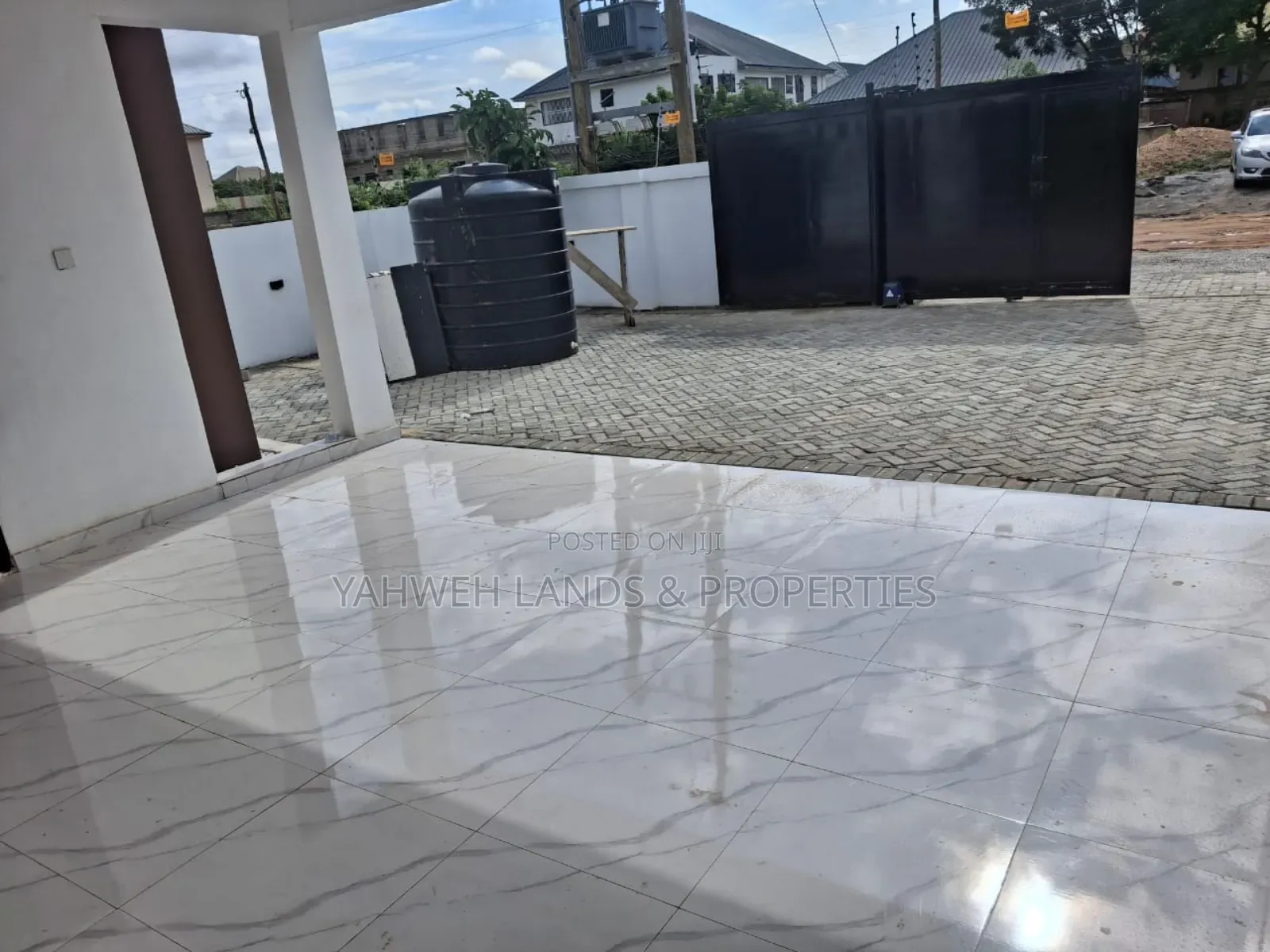 3bdrm House in East Legon for sale