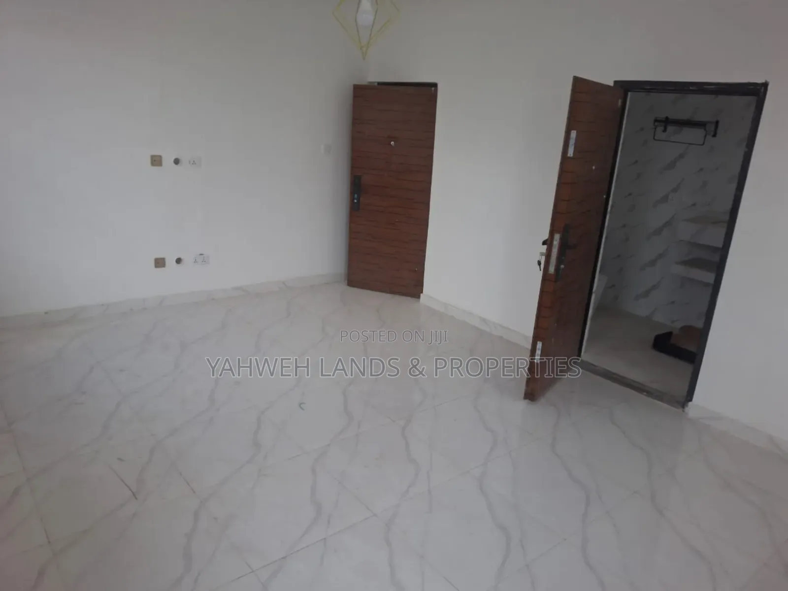 3bdrm House in East Legon for sale