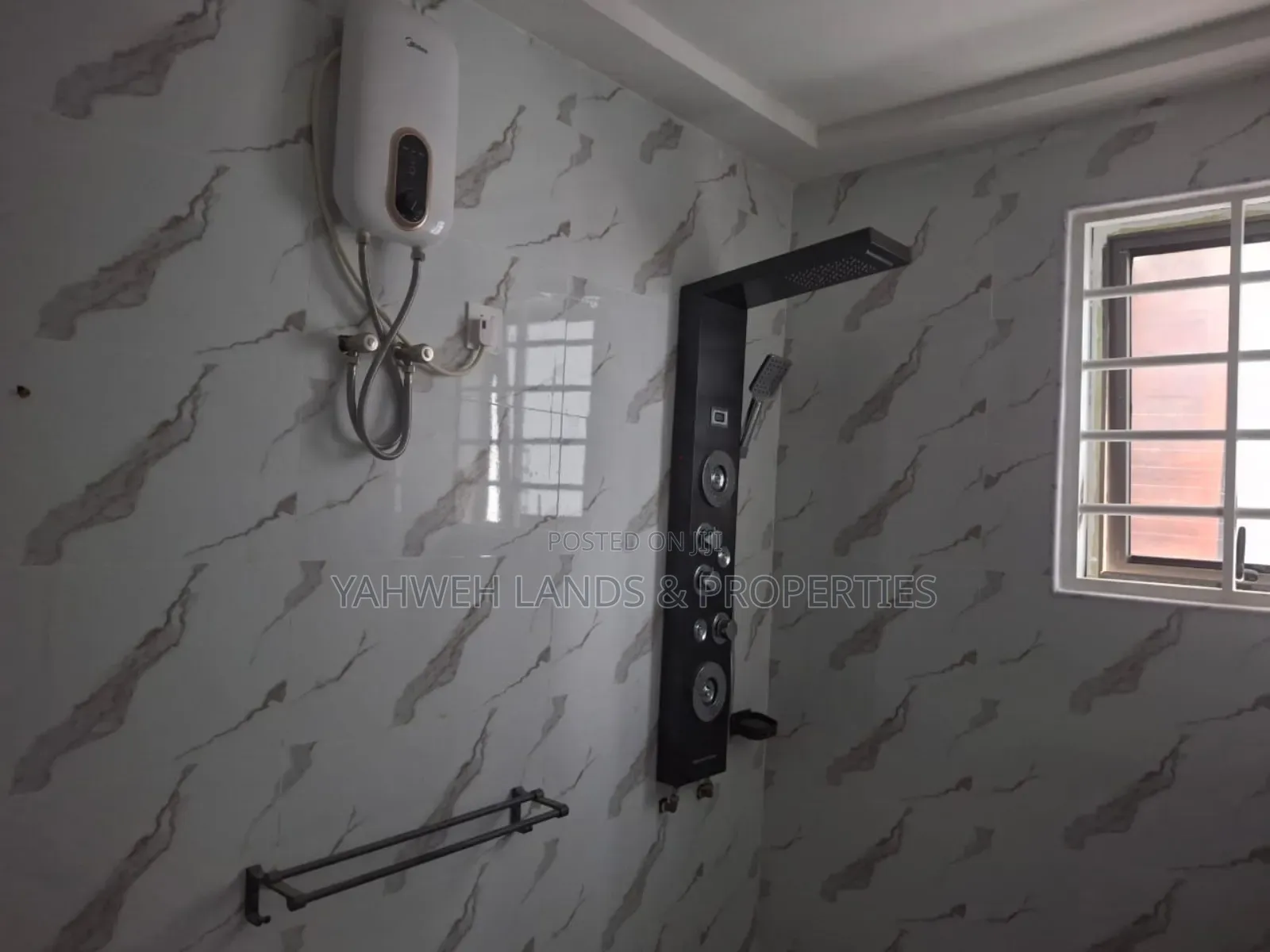 3bdrm House in East Legon for sale