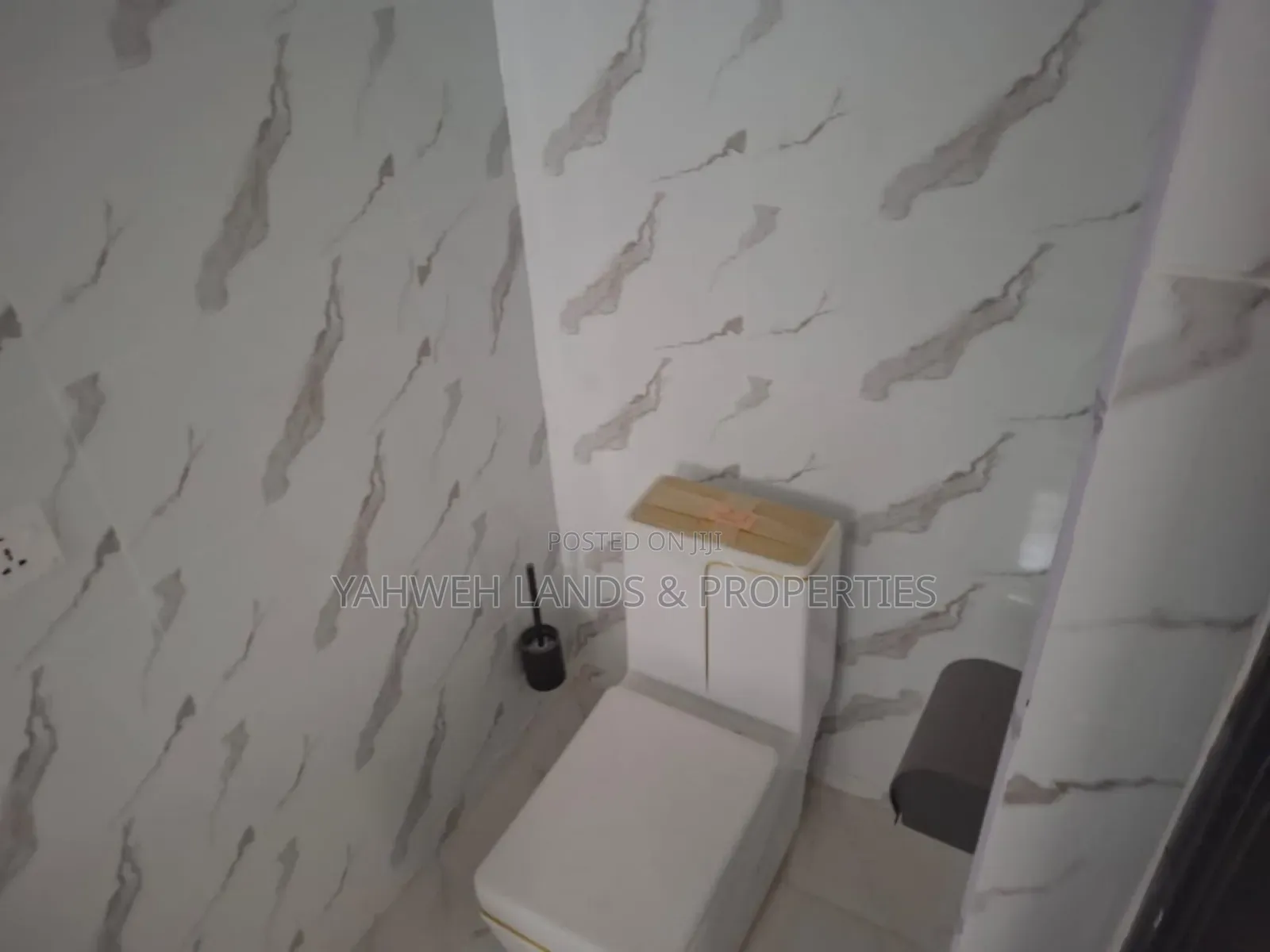 3bdrm House in East Legon for sale