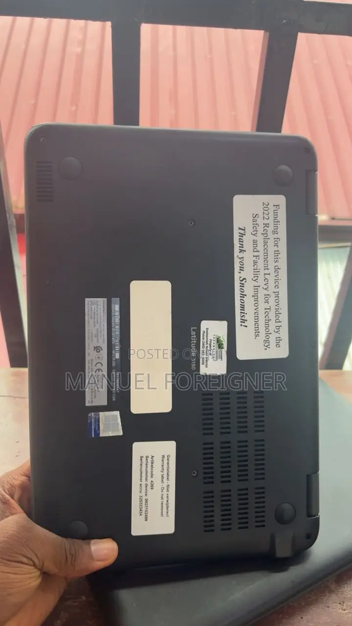 Laptop Dell Latitude 11 3190 4GB Intel SSD 128GB